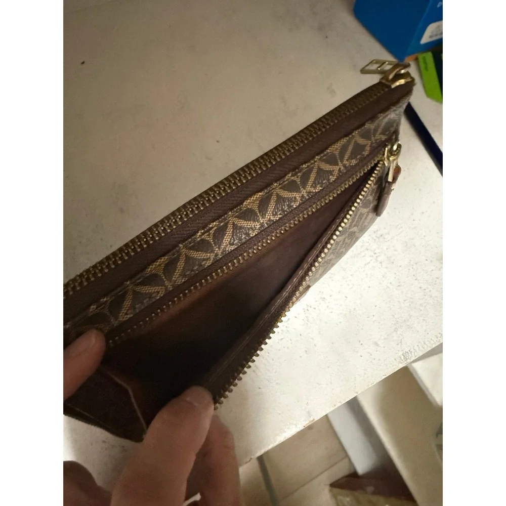 Fossil leather wallet